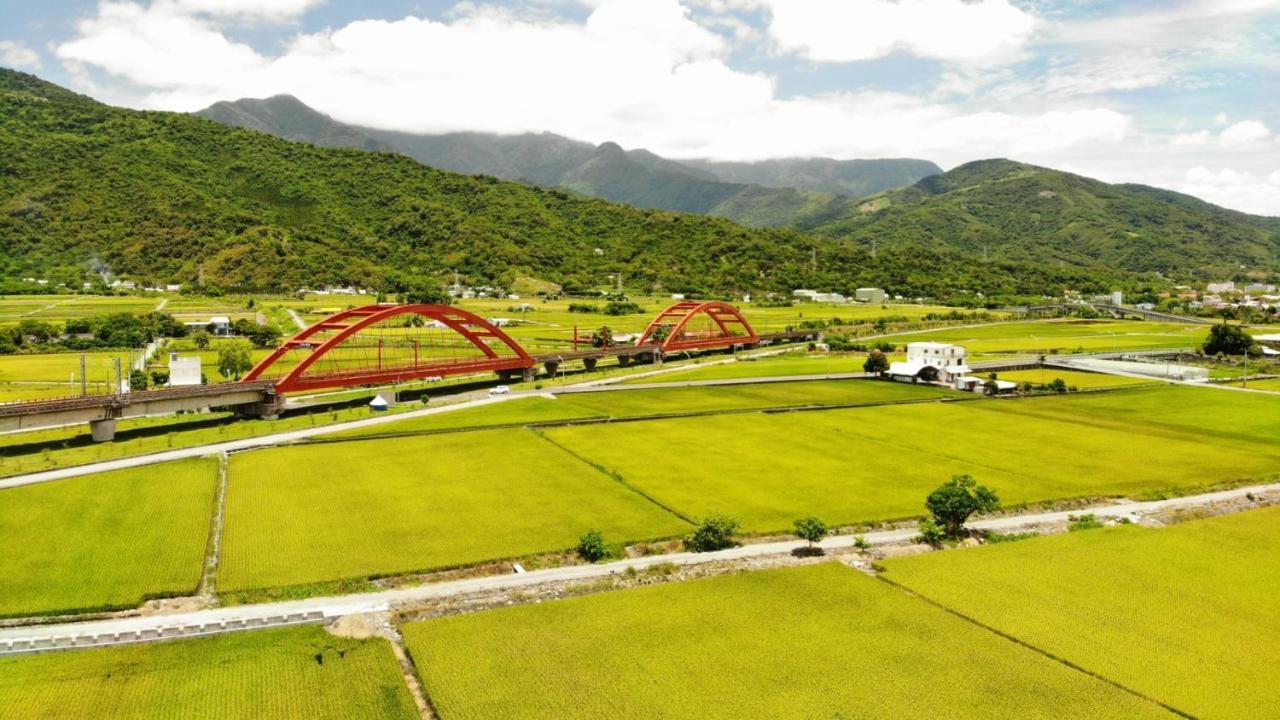 Rose Castle Apartment Taitung ภายนอก รูปภาพ