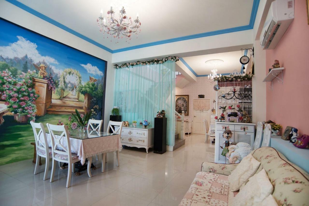 Rose Castle Apartment Taitung ภายนอก รูปภาพ