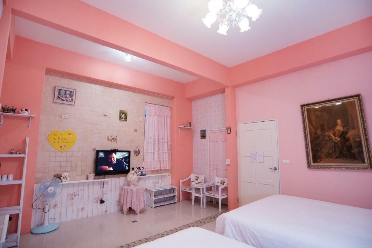Rose Castle Apartment Taitung ภายนอก รูปภาพ